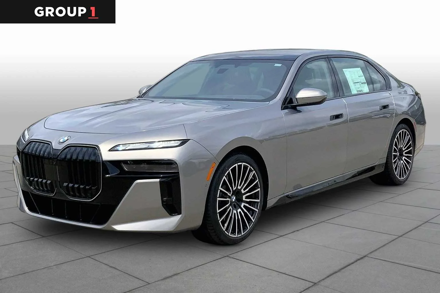 2026 BMW 760i