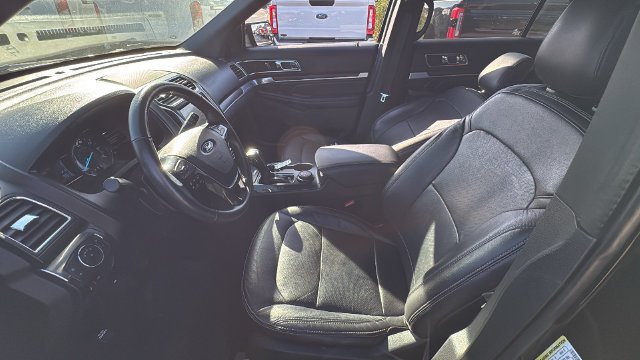 Used 2019 Black Ford Limited image 19