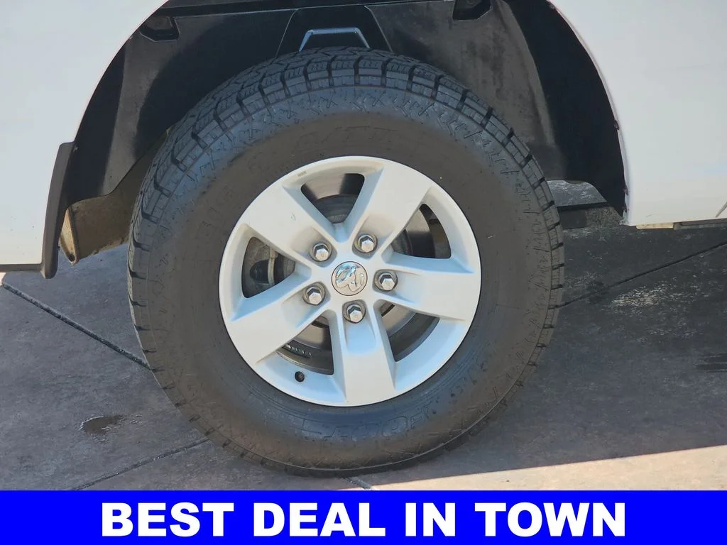 Used 2022 White Ram SLT image 36