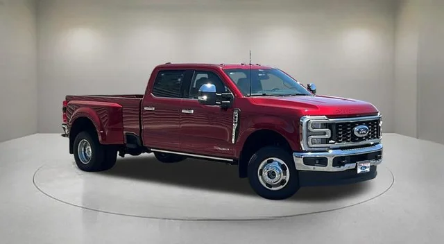 2026 Ford Super Duty F-350® Lariat®