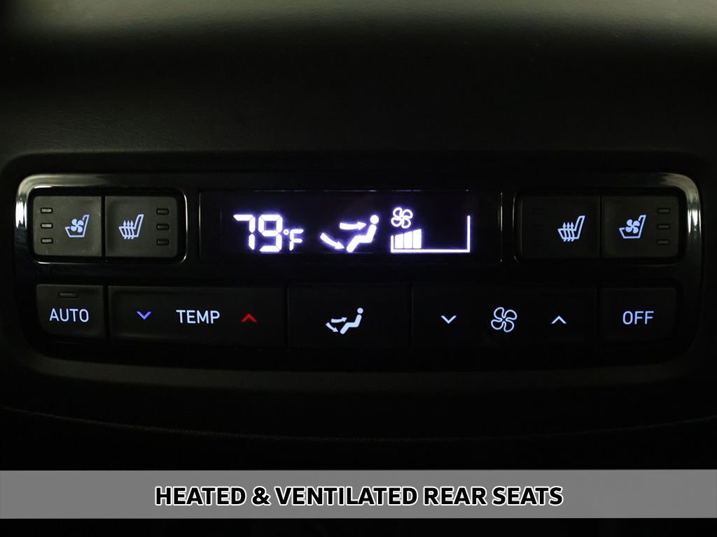 Used 2021 Black Hyundai Limited image 12