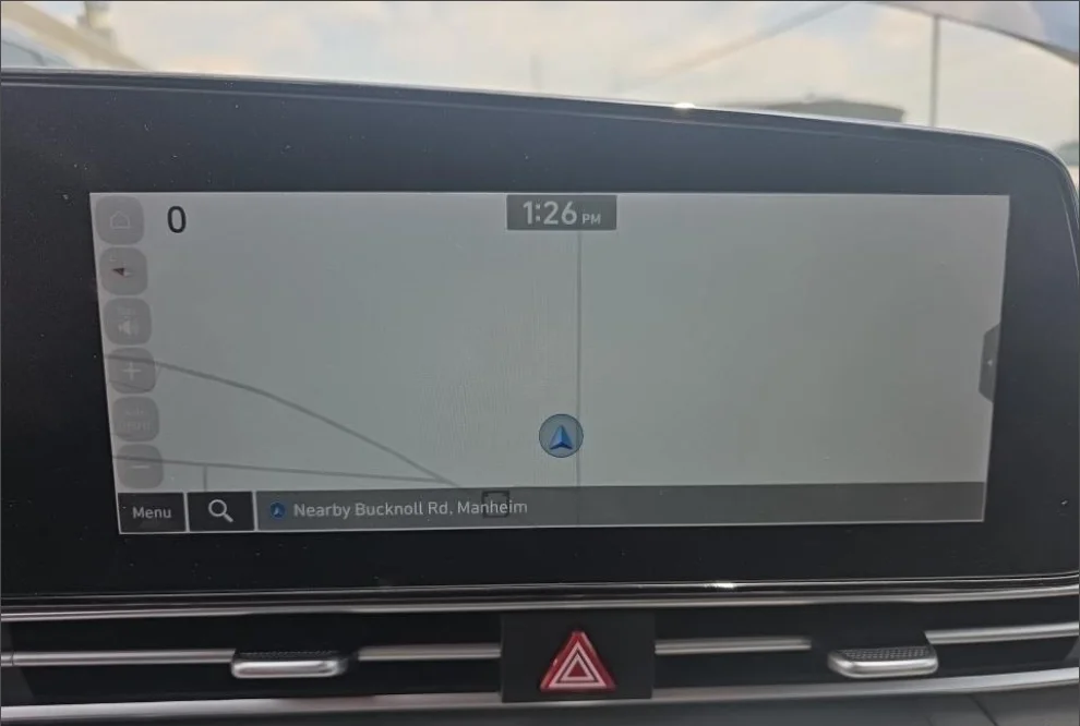 Used 2023 Black Hyundai SEL image 19