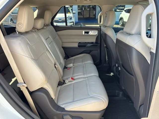 Certified Used 2020 Star White Ford Platinum image 30