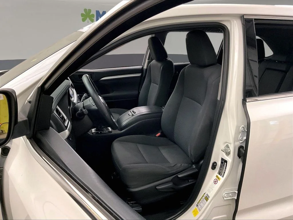 Certified Used 2019 White Toyota LE image 29