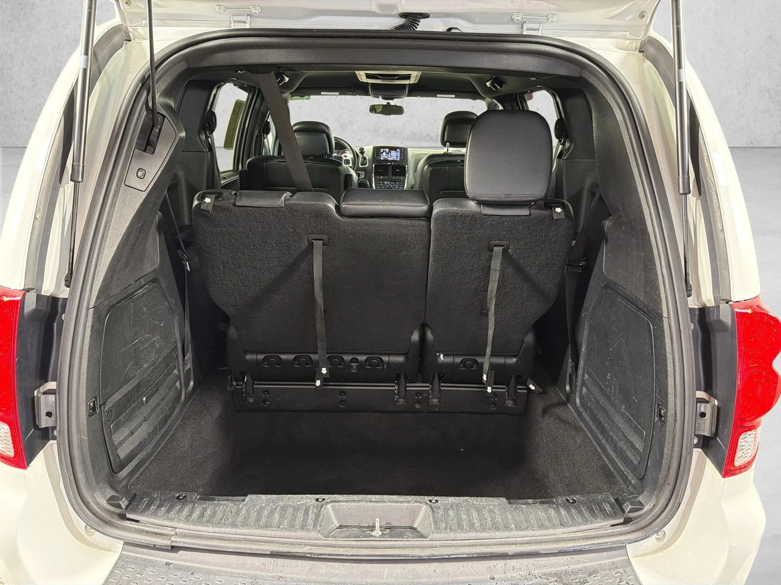 Used 2017 Silver Dodge GT image 17