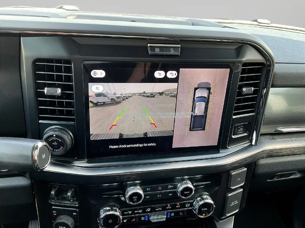 New 2026 Avalanche Ford F-250® Lariat® image 24