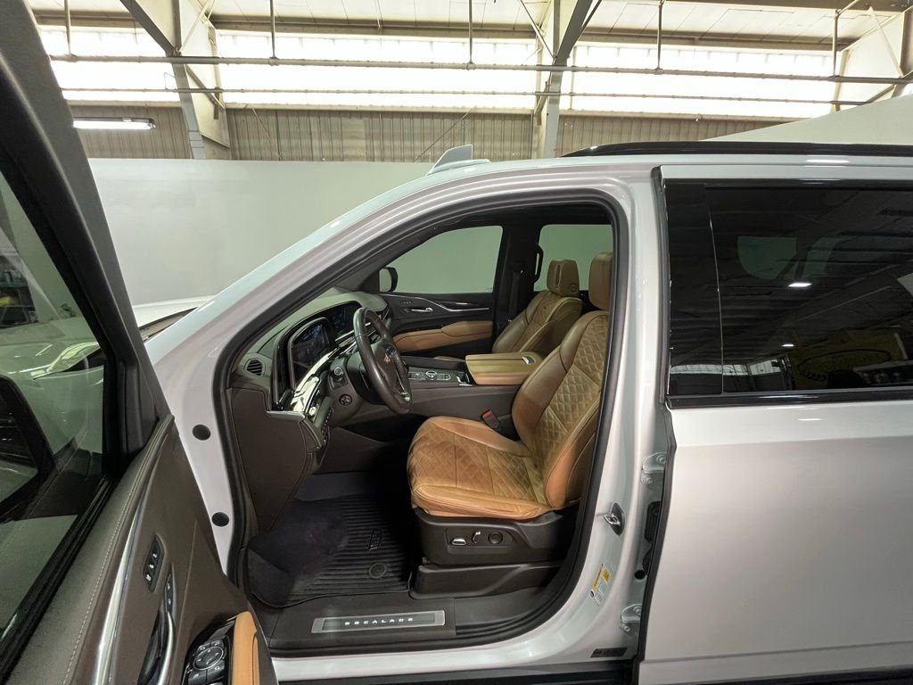 Used 2023 Crystal White Cadillac Premium image 17