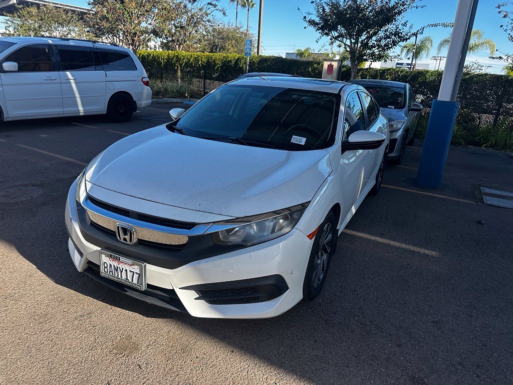 Used 2017 White Honda EX image 7