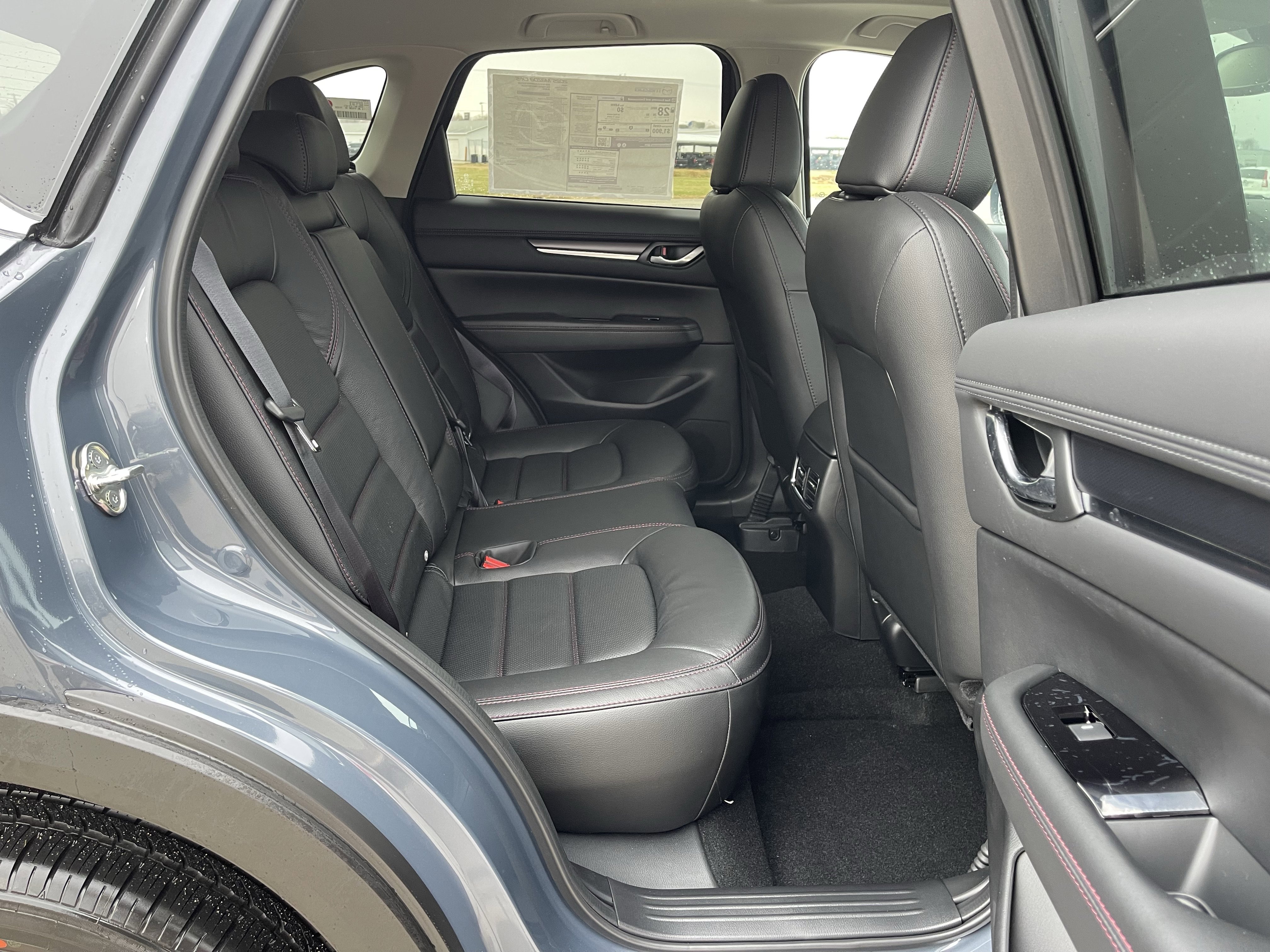 2025 Mazda CX-5 S Carbon Edition - Photo 17