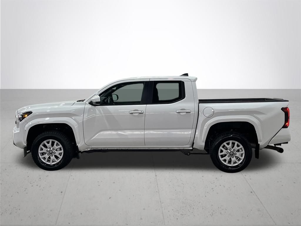 Used 2024 Ice Toyota SR5 image 13