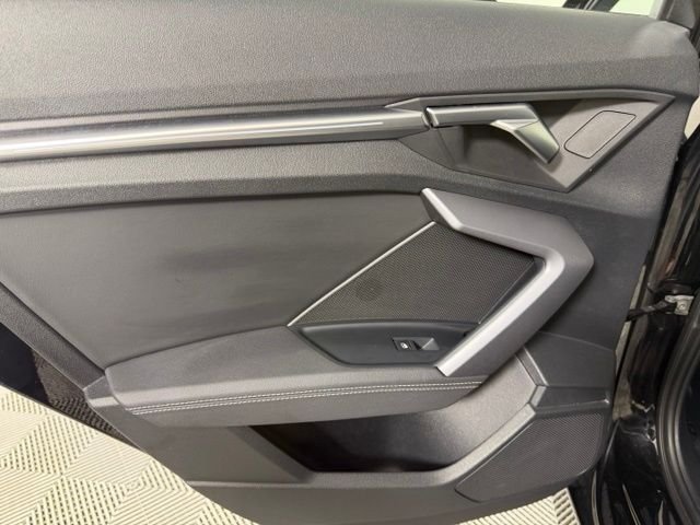 Used 2025  Audi Premium image 9