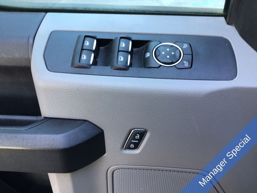 Used 2019 White Ford XL image 22
