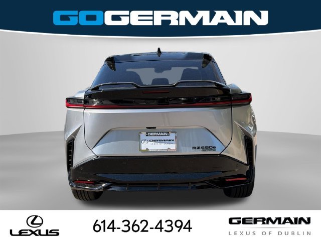 New 2026 Iridium and Black Onyx Lexus  550e F SPORT AWD image 7