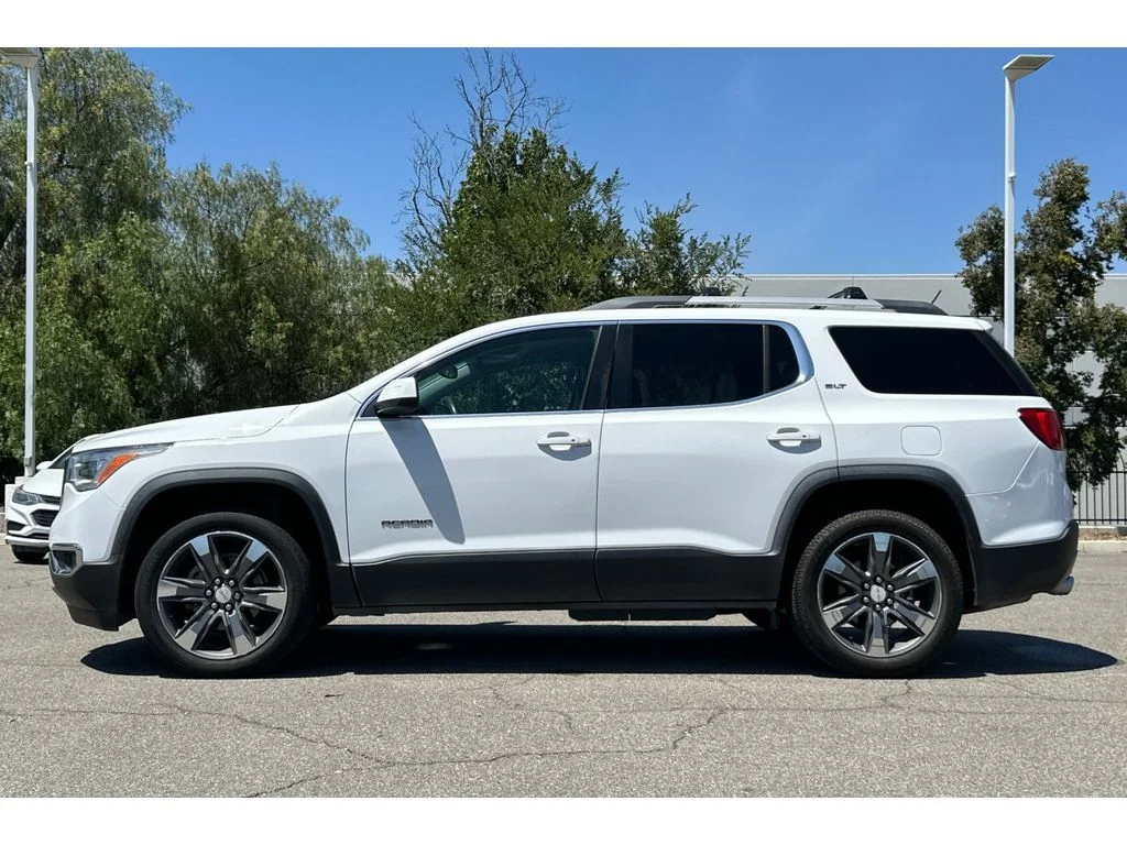 Used 2017 Summit White GMC SLT image 2