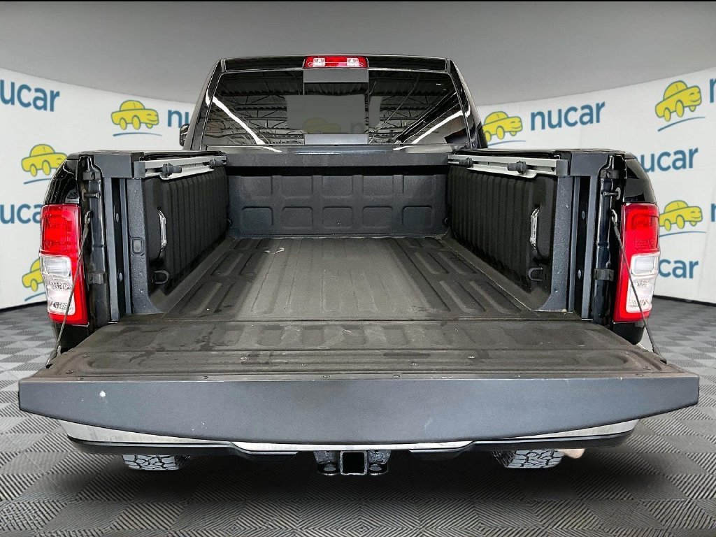 Used 2020 Diamond Black Crystal Pearlcoat Ram Tradesman image 31