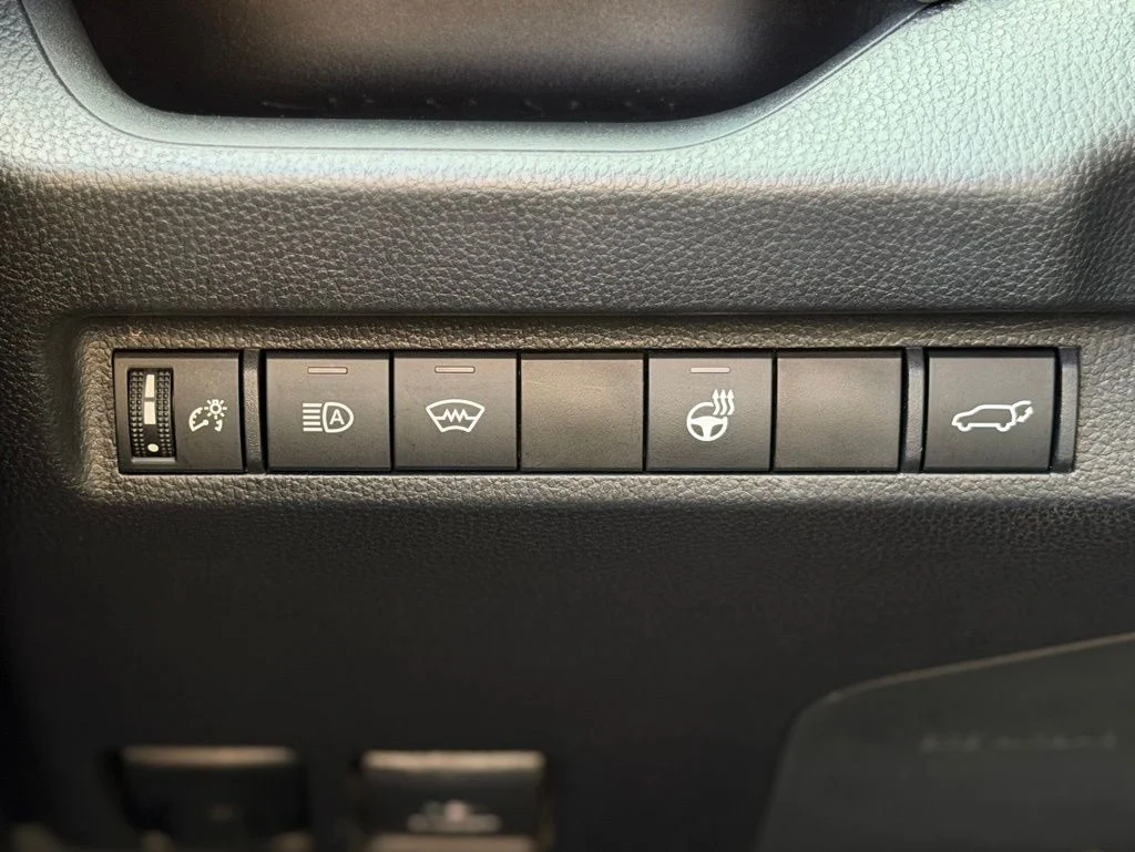 Used 2025 Red Toyota XLE image 17