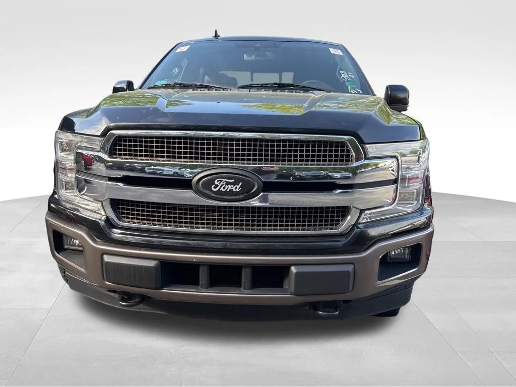 Used 2018 Gray Ford King Ranch image 17