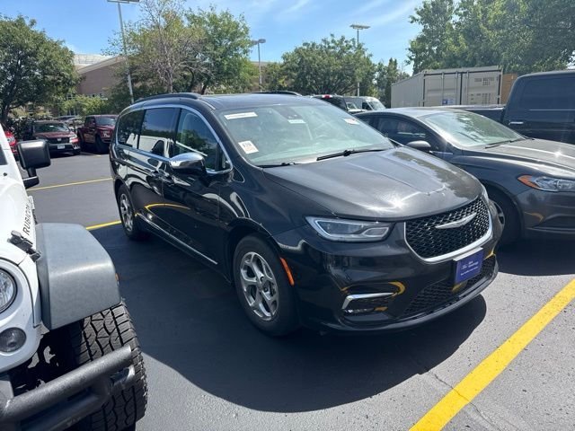 2023 Chrysler Pacifica Limited