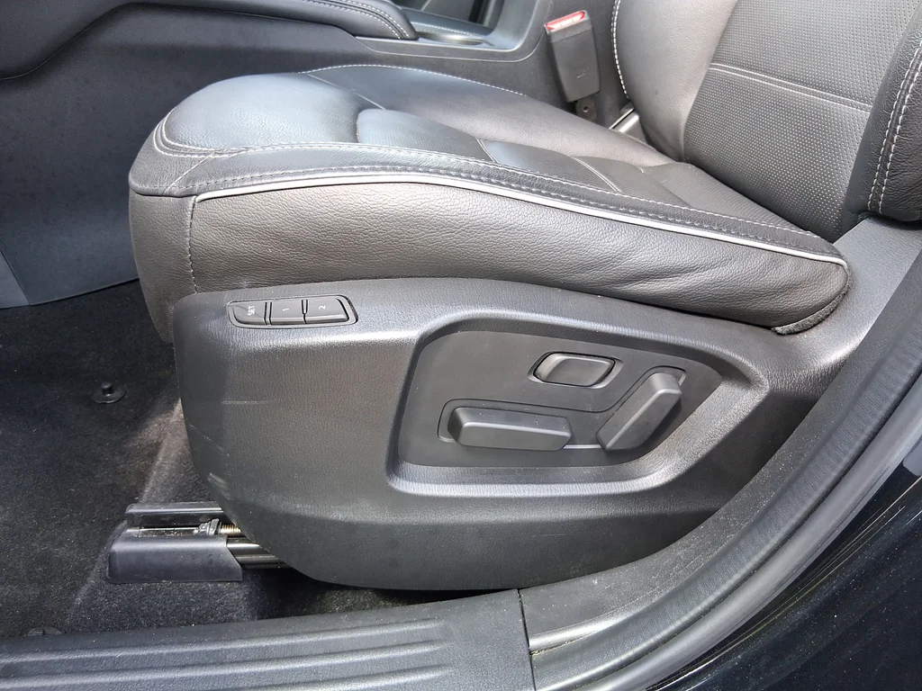 Certified Used 2025 Black Mazda 2.5 S Premium Plus Package image 18