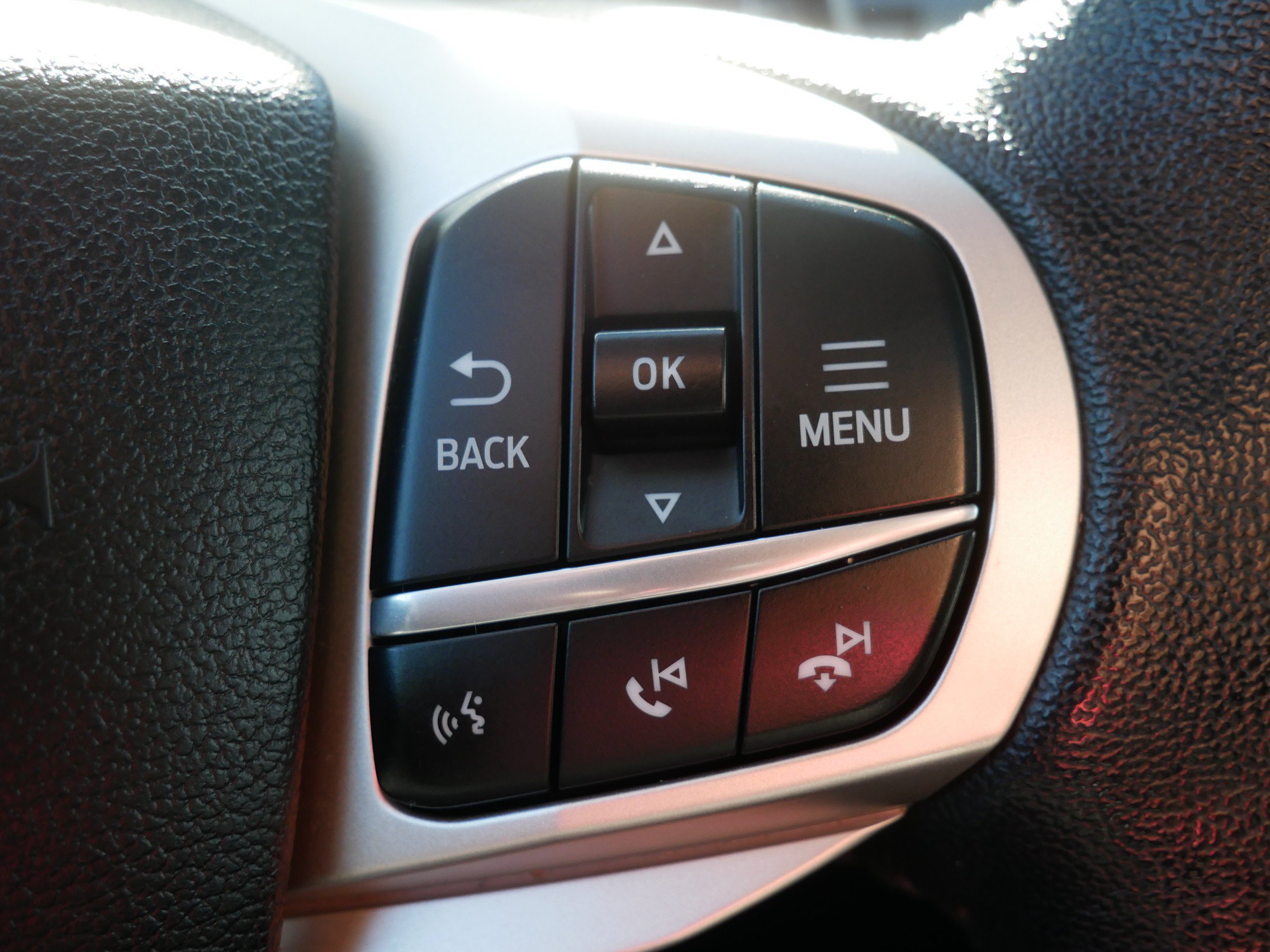 Used 2021 Iconic Silver Metallic Ford XLT image 27