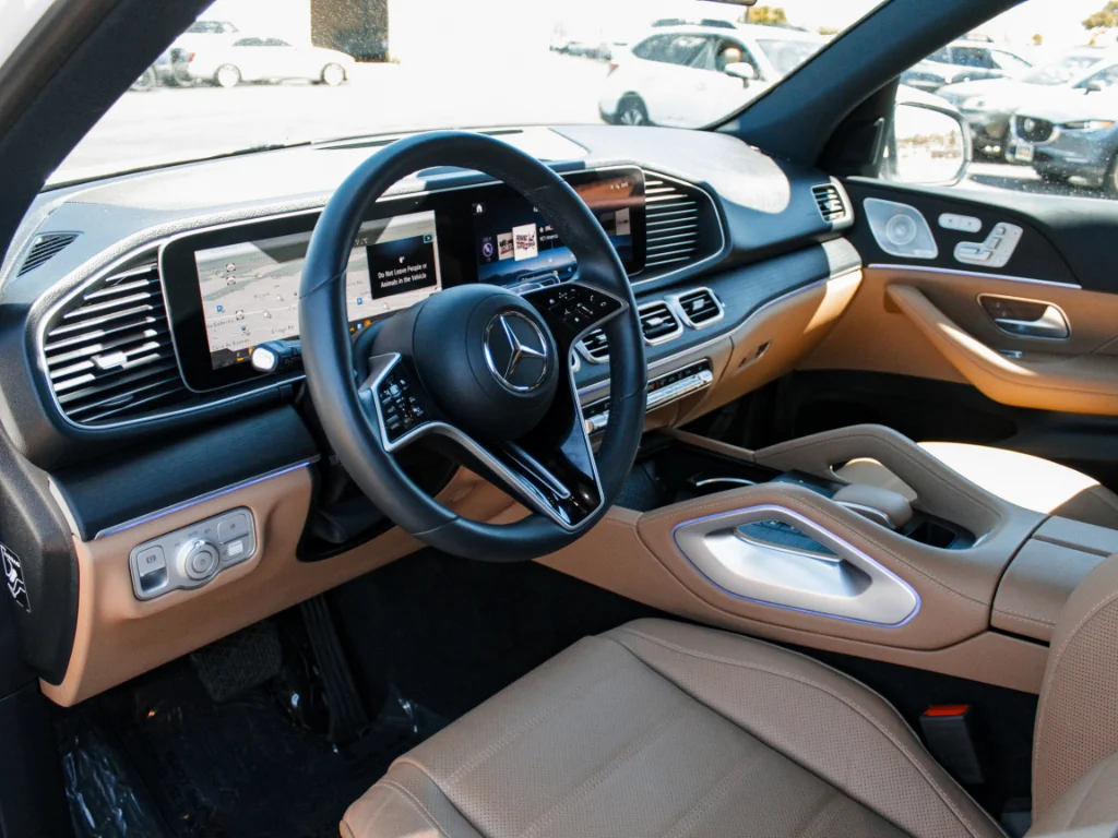 Used 2024 Polar White Mercedes-Benz GLE350 4MATIC® image 8