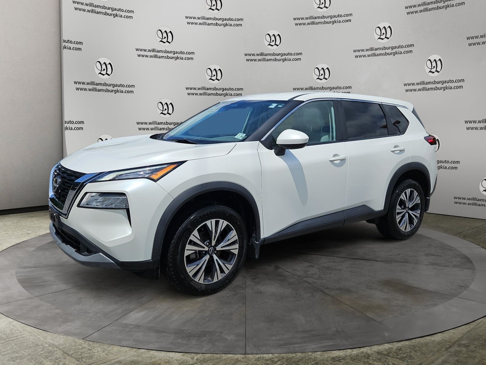 Used 2023 White Nissan SV image 1