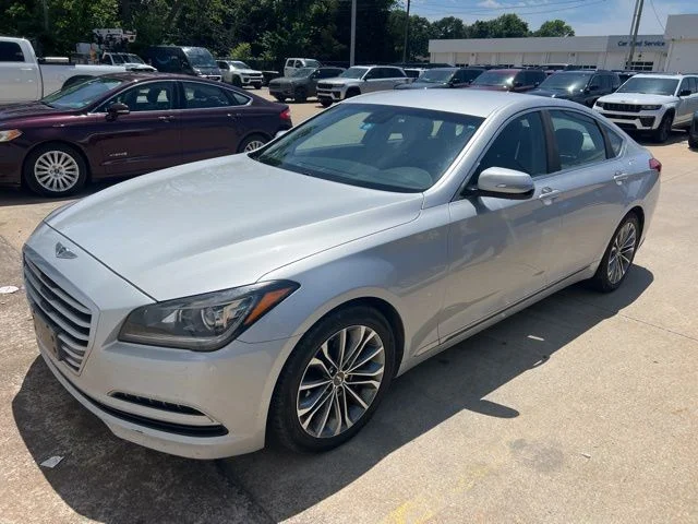 2015 Hyundai Genesis 3.8 RWD's photo
