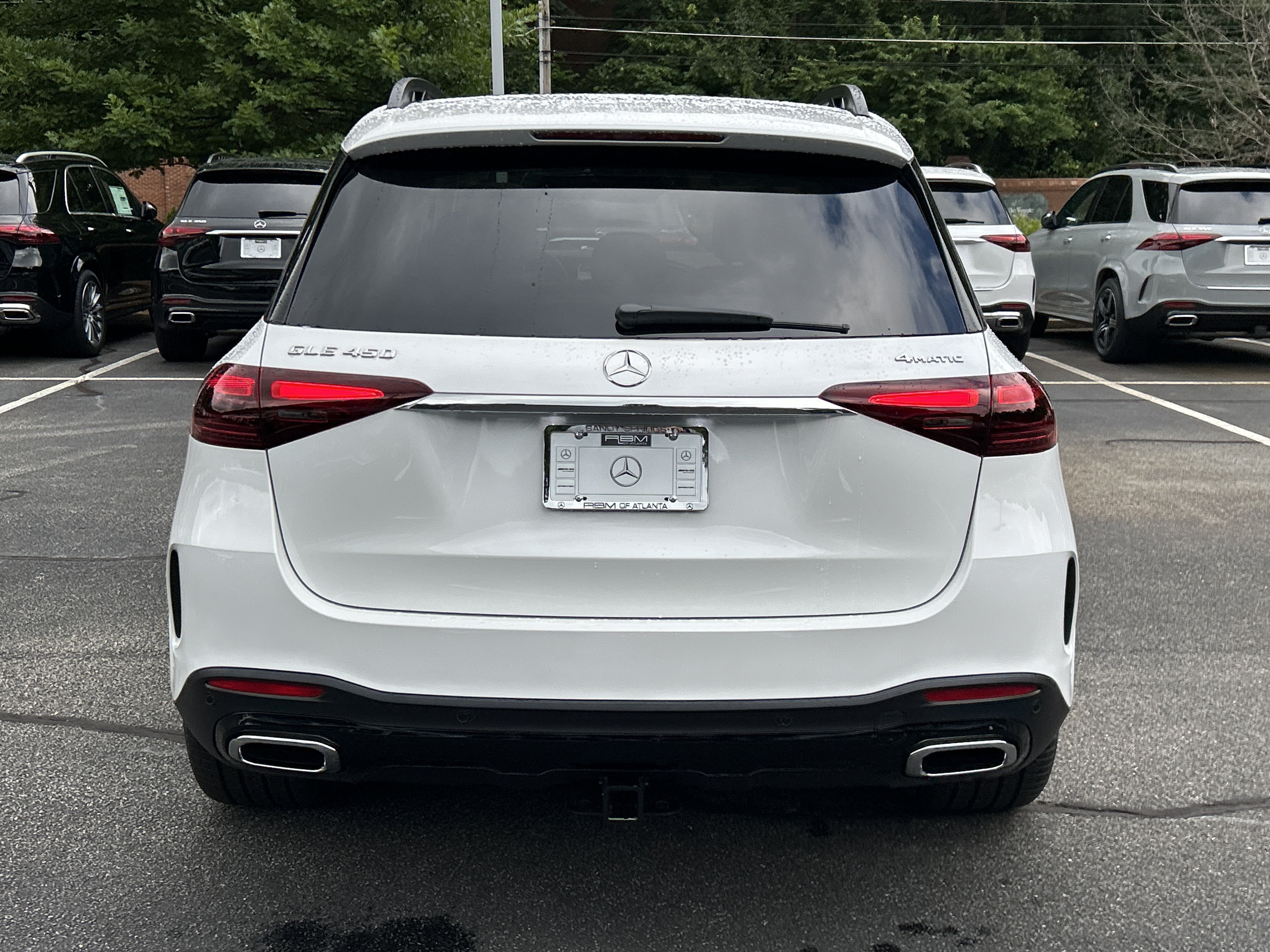New 2026 MANUFAKTUR Moonlight White Metallic Mercedes-Benz GLE 450 4MATIC® SUV image 7