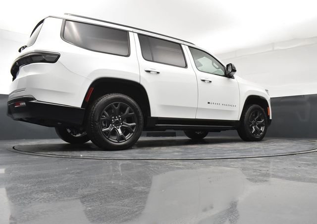 New 2026 White Jeep Limited Altitude image 24