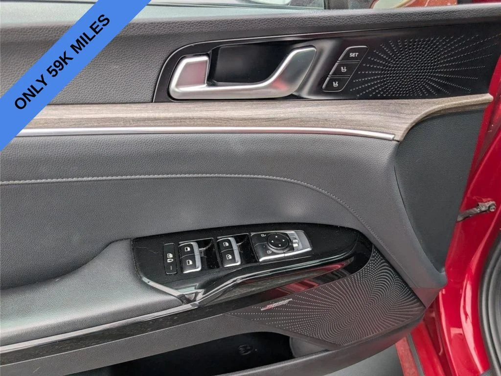 Used 2021 Red Kia EX image 19