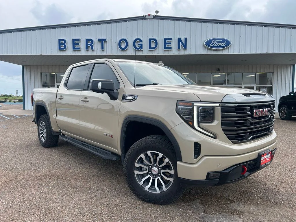 2023 GMC Sierra 4WD Crew Cab Short Box AT4's photo