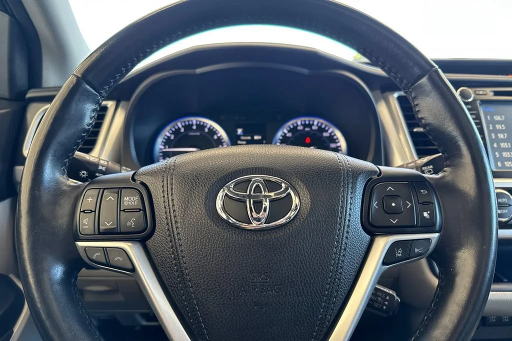 2017 Toyota Highlander Limited Platinum - Photo 24