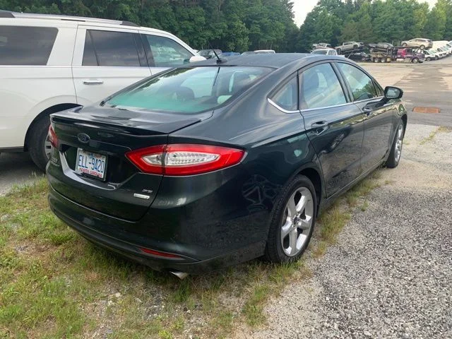 Used 2016  Ford SE image 7