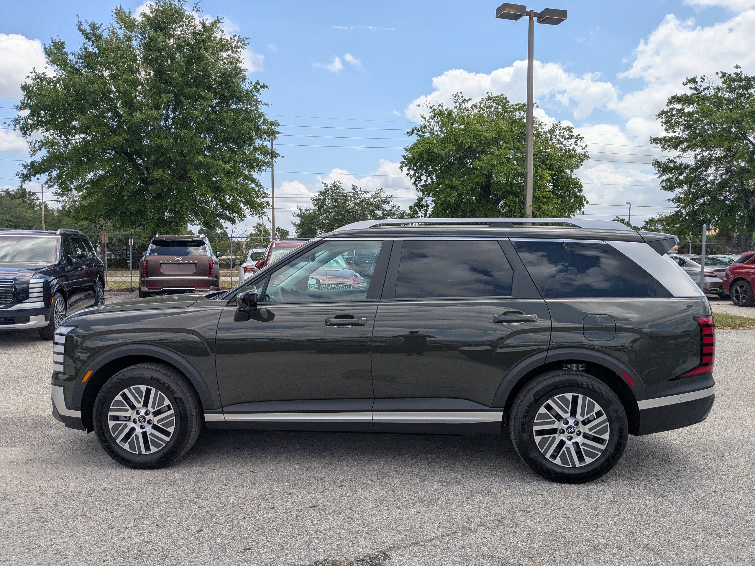 2026 Hyundai Palisade SEL Premium - Photo 8