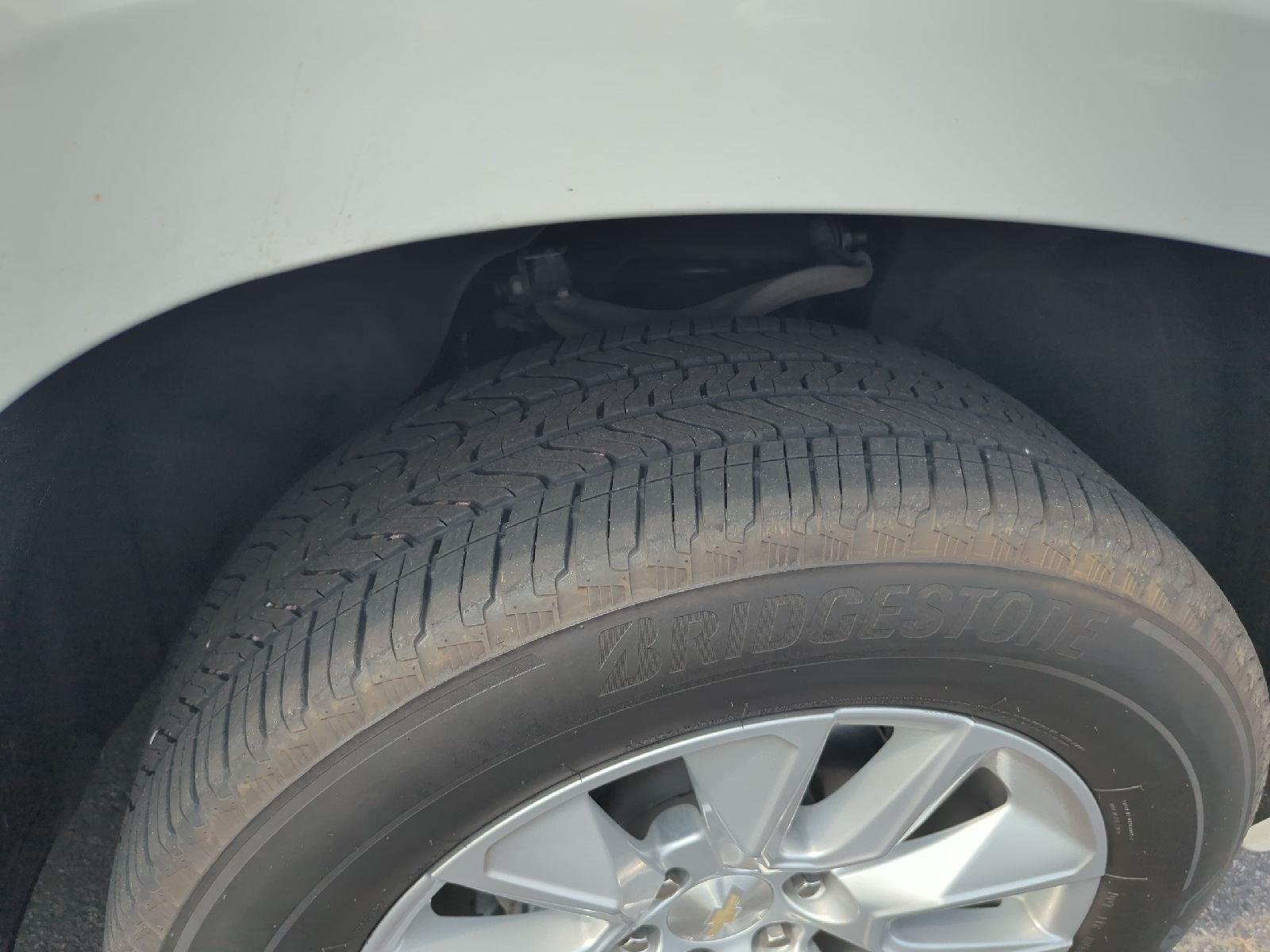 Used 2023 Summit White Chevrolet Custom image 9