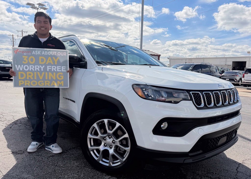 2023 Jeep Compass Latitude Lux
