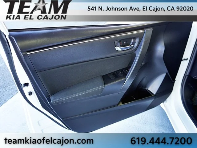 Used 2019 White Toyota LE image 22