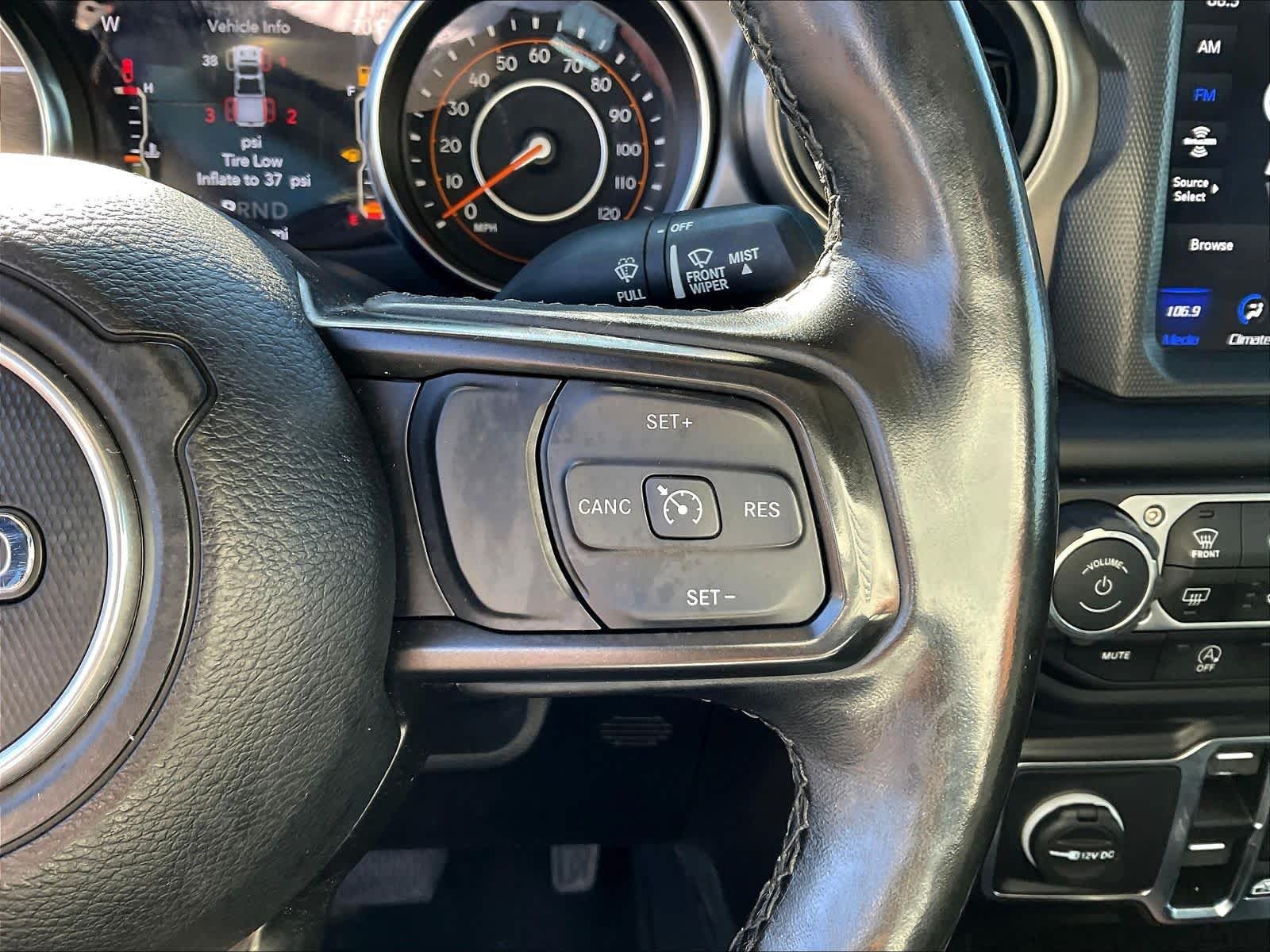 2021 Jeep Gladiator Willys - Photo 15
