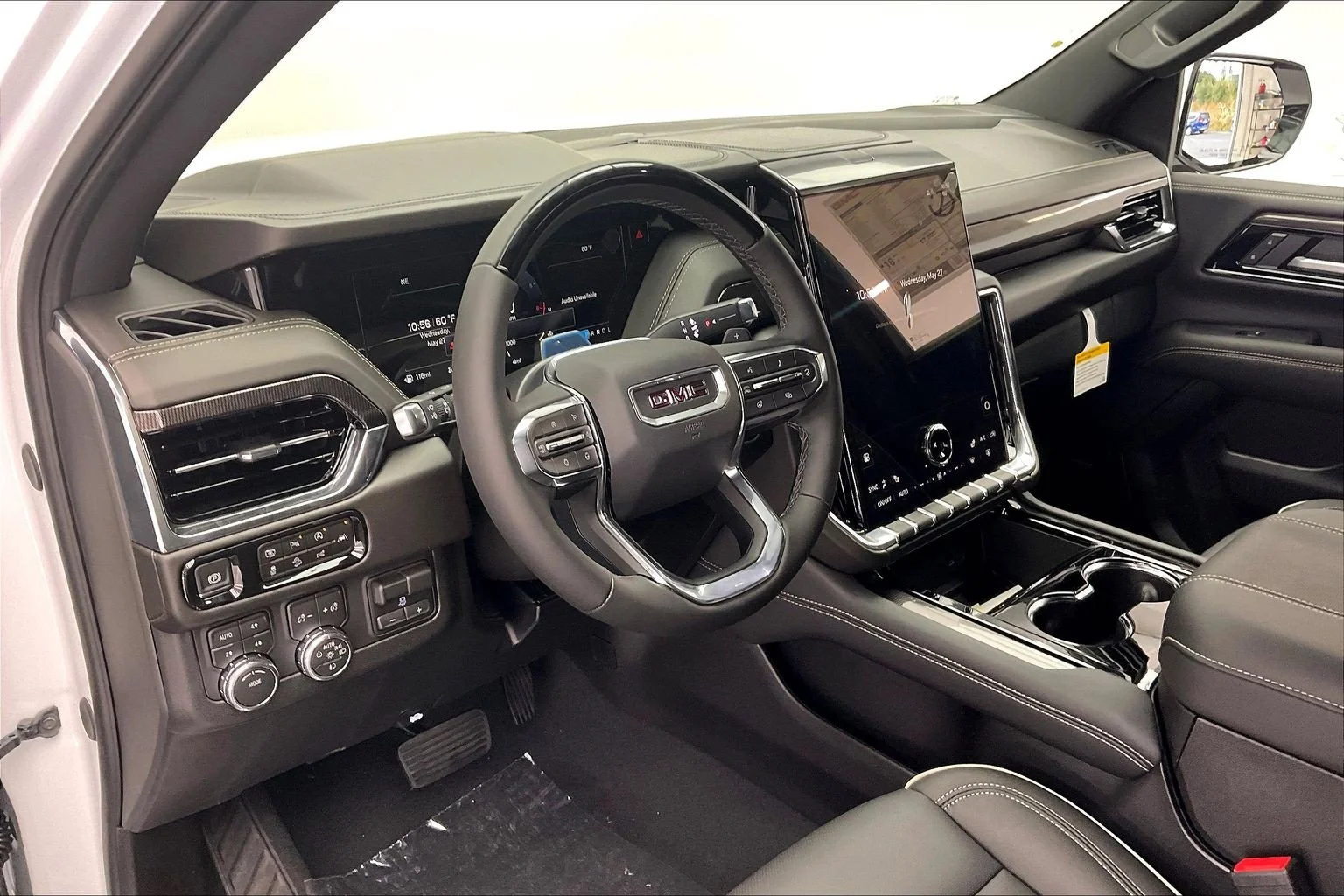 New 2026 Summit White GMC Elevation image 4