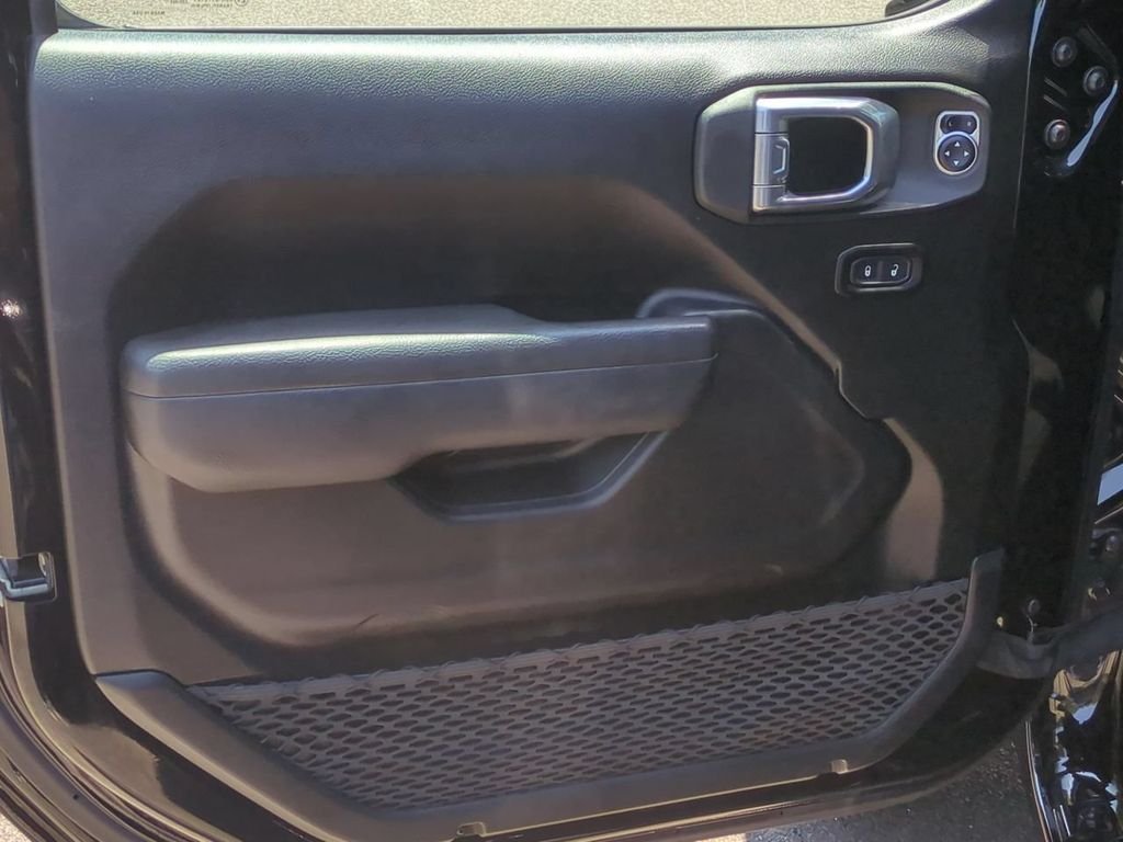 Used 2024 Black Jeep Sport S 4xe image 11