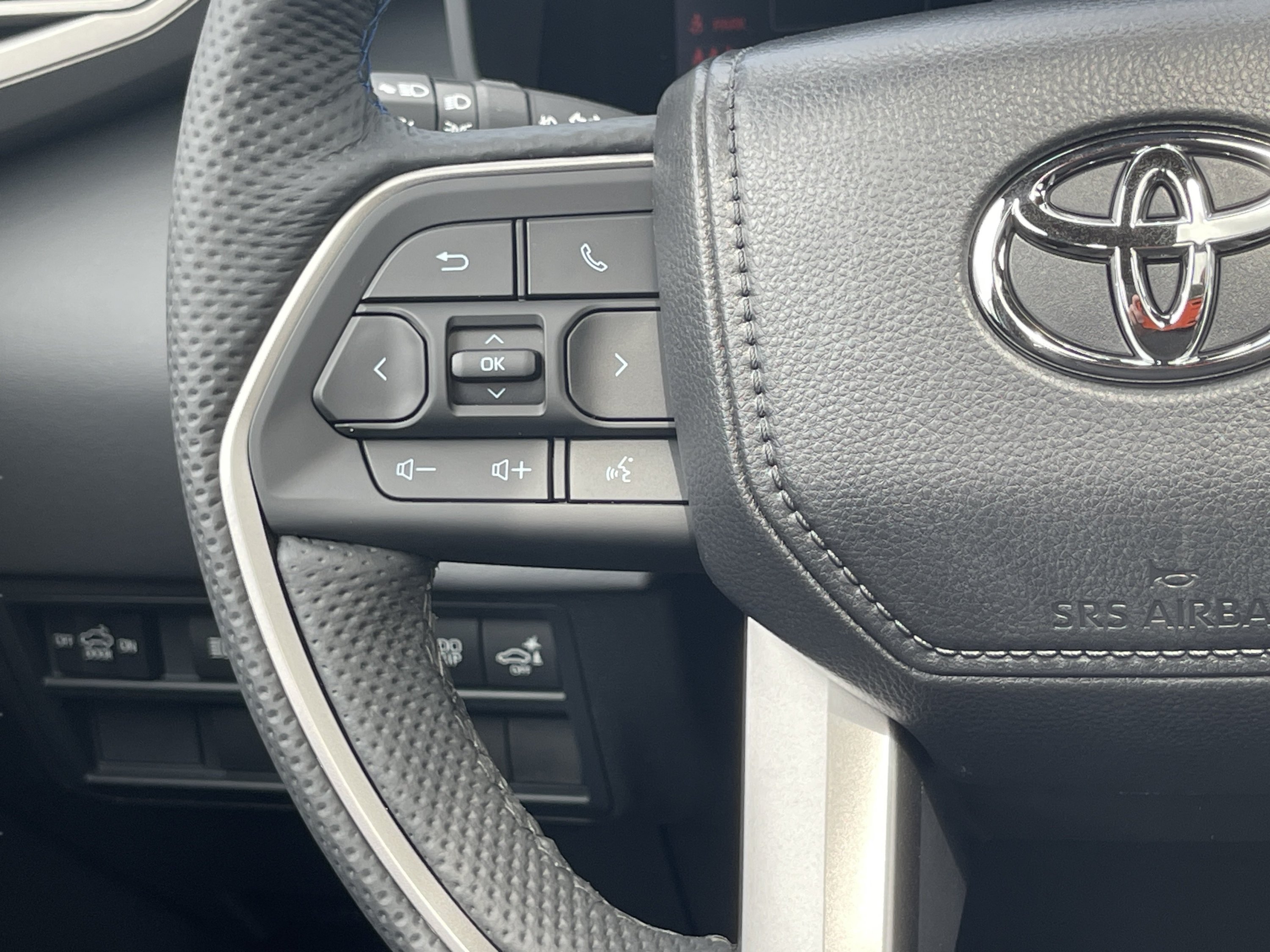 2026 Toyota Tundra Platinum - Photo 24