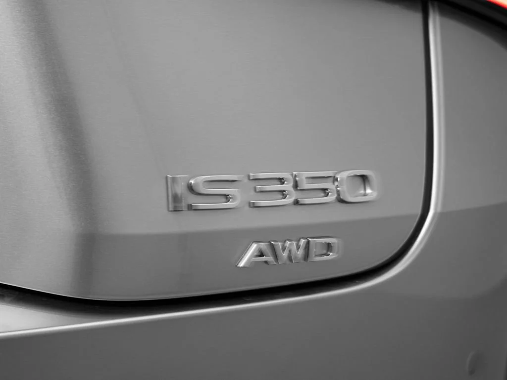 New 2026 Iridium Lexus F SPORT DESIGN AWD image 17