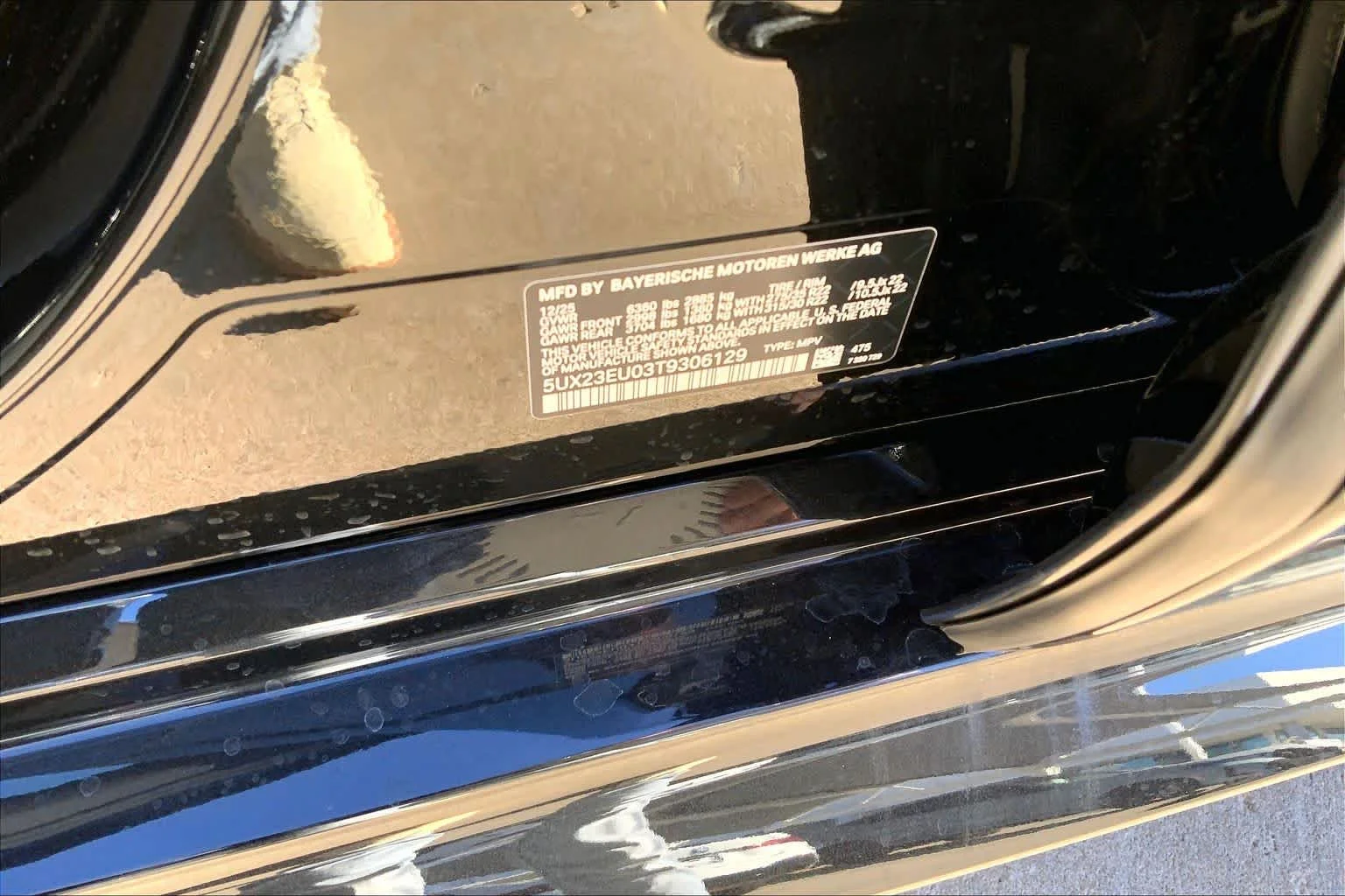 New 2026 Black Sapphire Metallic BMW xDrive40i image 19
