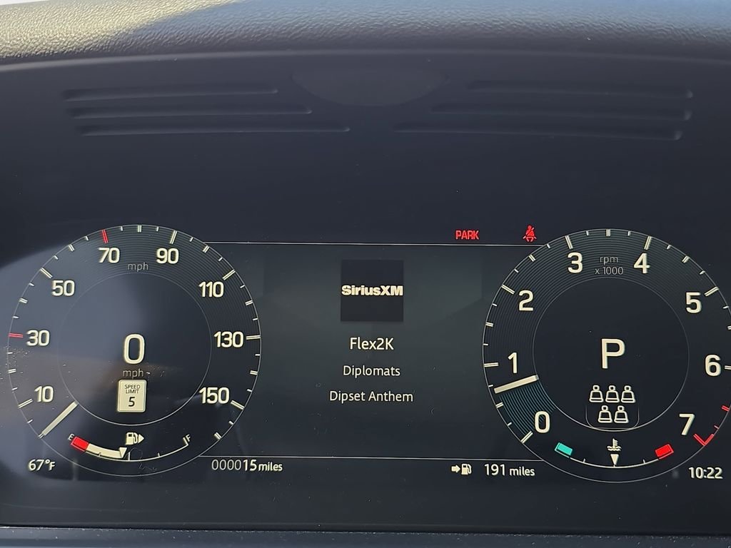 New 2026 Santorini Black Land Rover S image 21