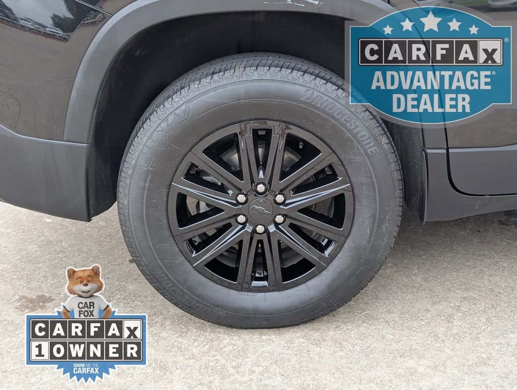 2023 Chevrolet Traverse 1LT - Photo 3