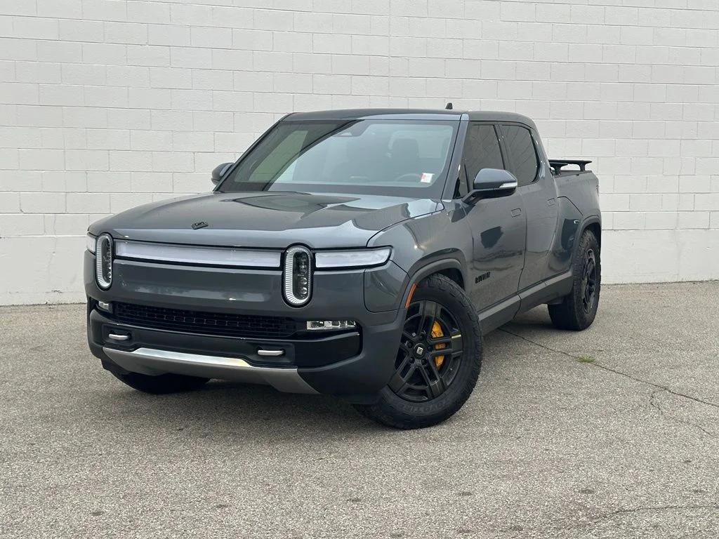 Used 2023 Gray Rivian Adventure image 1