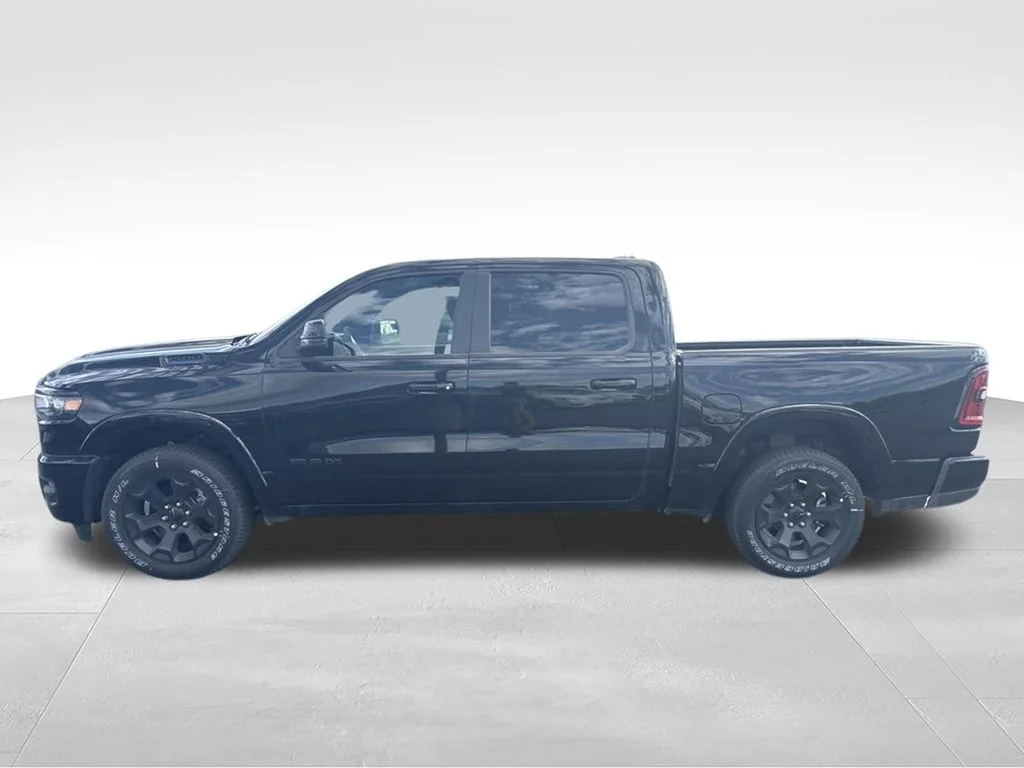 New 2026 Diamond Black Crystal Pearl-Coat Exterior Paint RAM BIG HORN image 6
