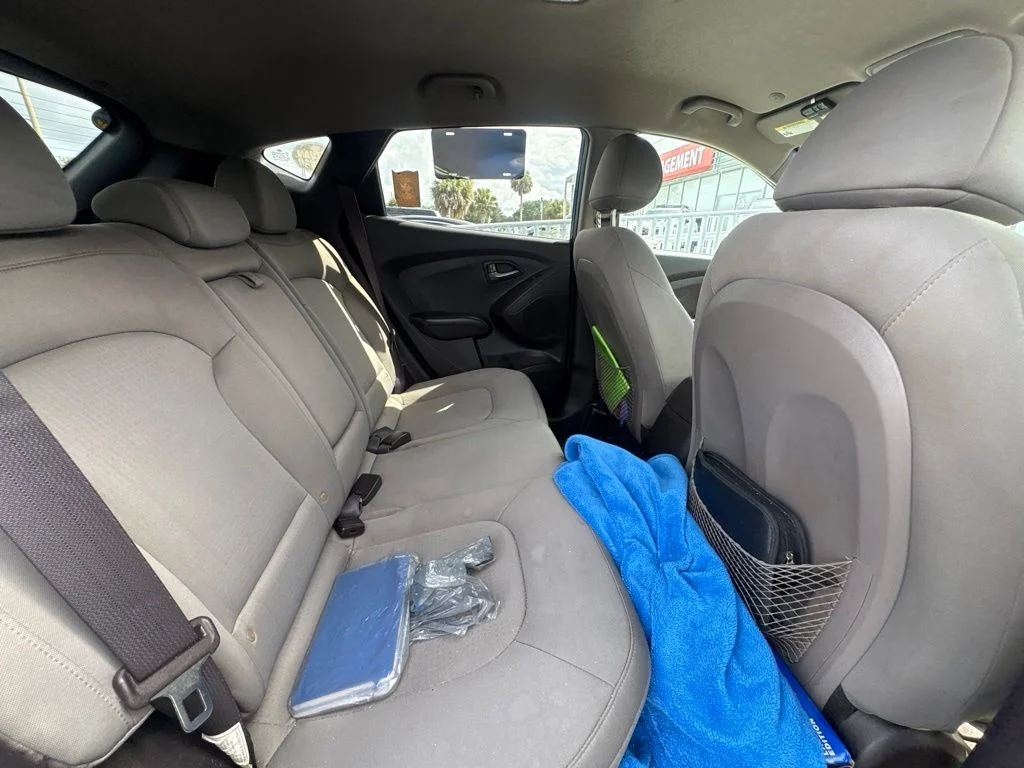 Used 2014 Blue Hyundai GLS image 4