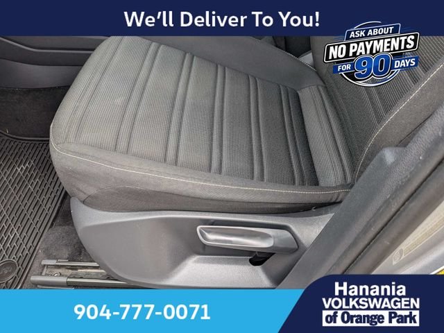 Used 2023 Silver Volkswagen 2.0T S image 21
