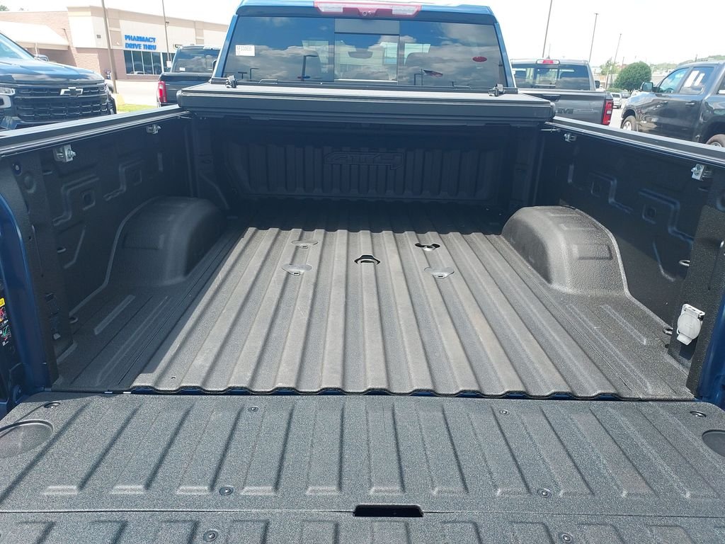 Used 2022 Blue GMC AT4 image 9